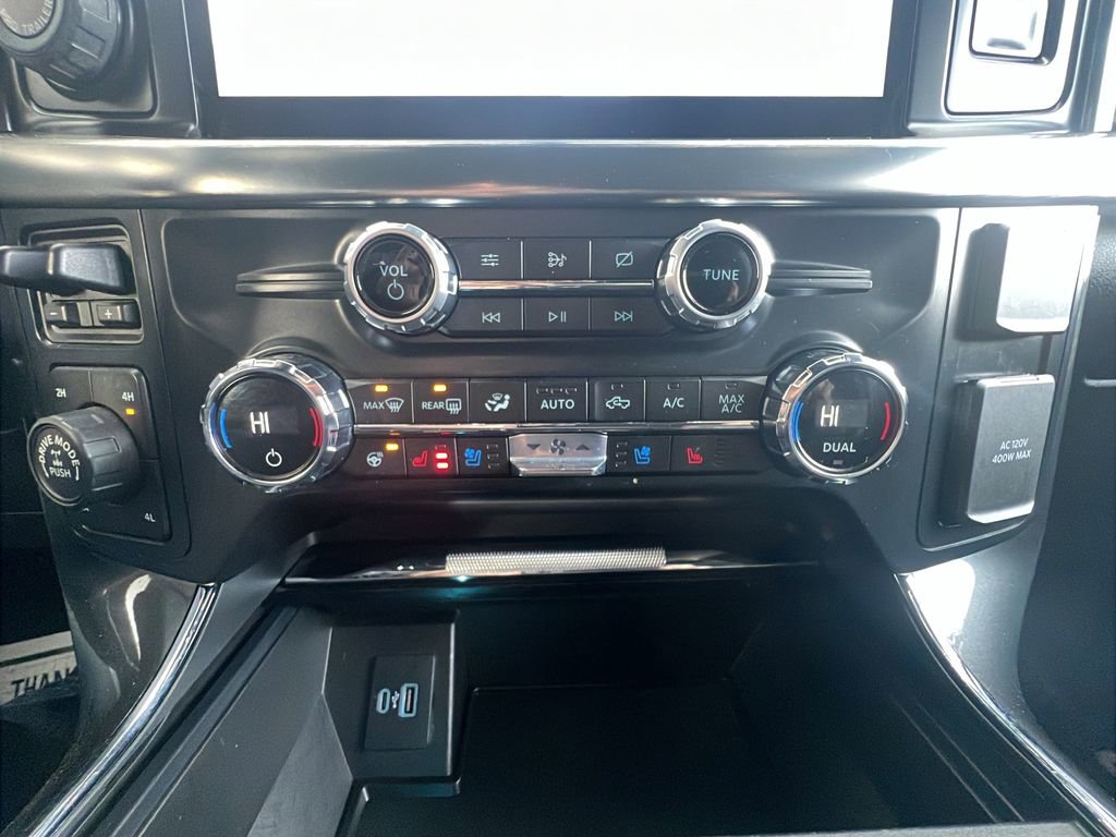 Used 2021 Ford F150 Lariat w/ Equipment Group 502A High image 23