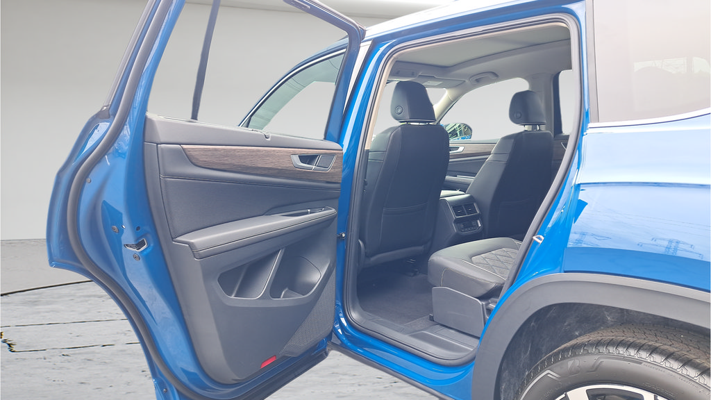 New 2026 Volkswagen Atlas SEL Premium R-Line AWD/4WD image 11
