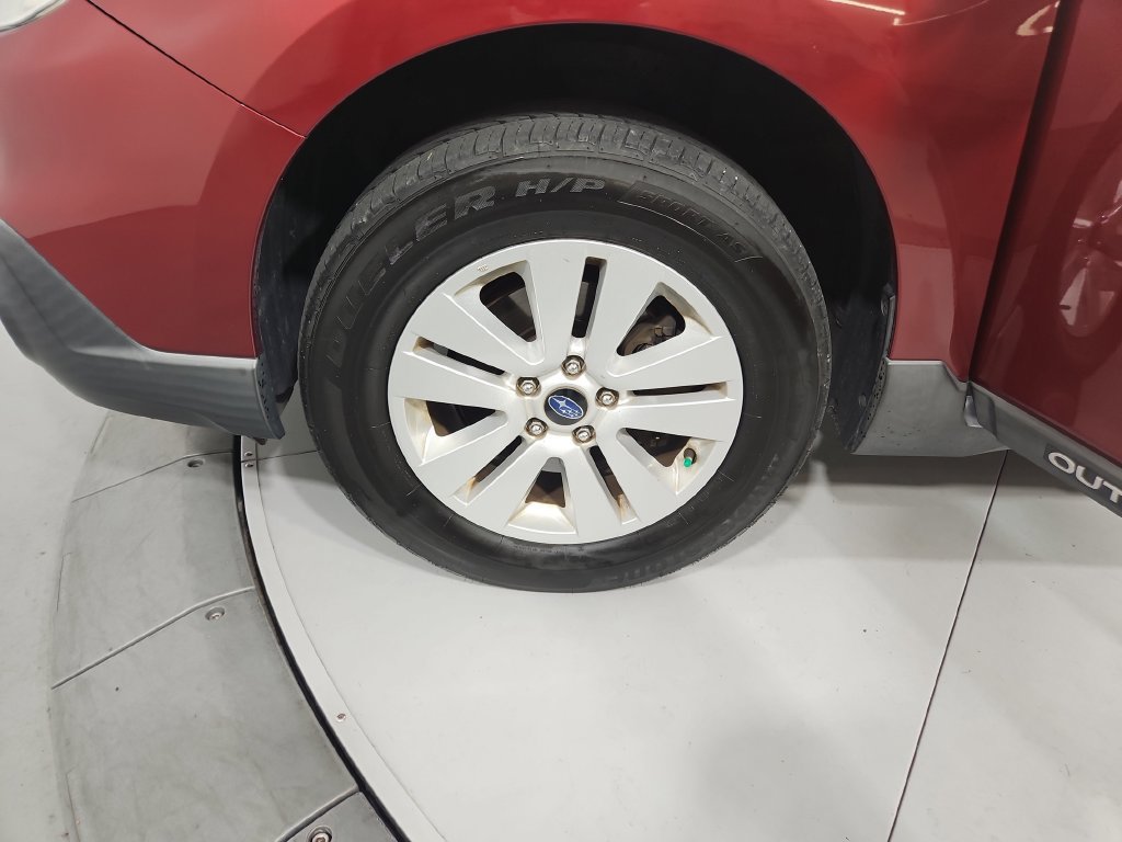 Used 2017 Subaru Outback 2.5i Premium AWD/4WD image 26