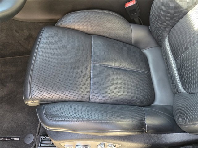 Used 2022 Porsche Macan image 13