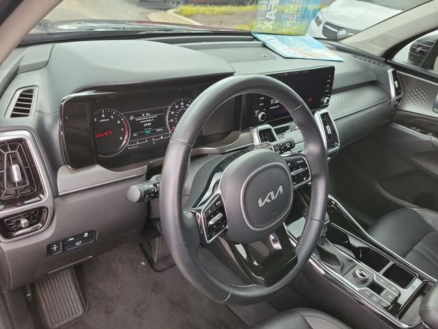 Used 2022 Kia Sorento SX AWD/4WD image 25