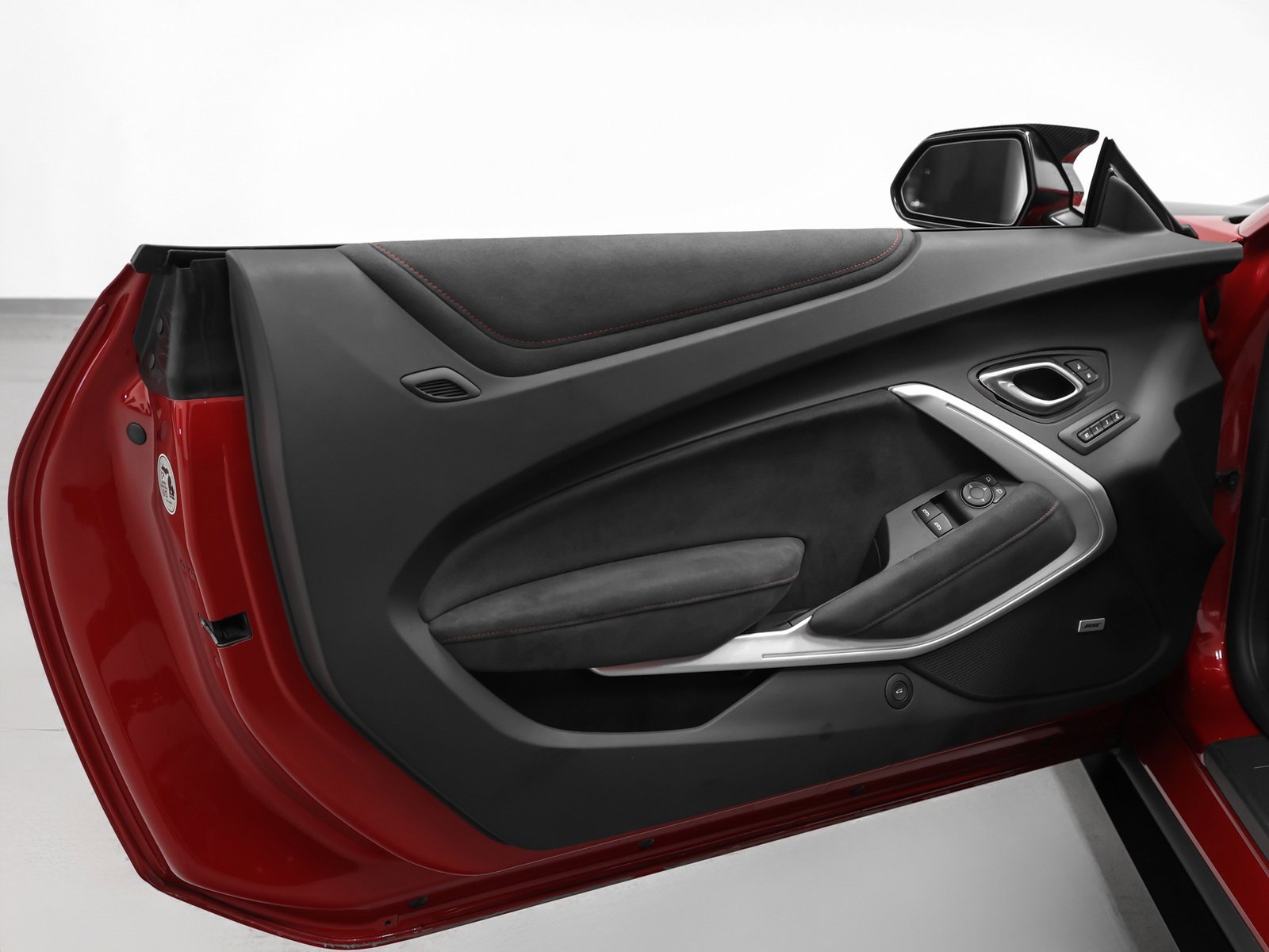 Used 2018 Chevrolet Camaro ZL1 image 57