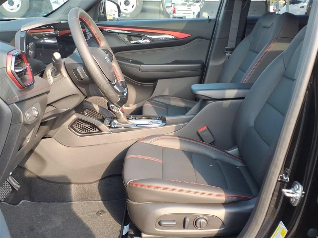 New 2026 Chevrolet TrailBlazer RS w/ Convenience Package AWD/4WD image 17