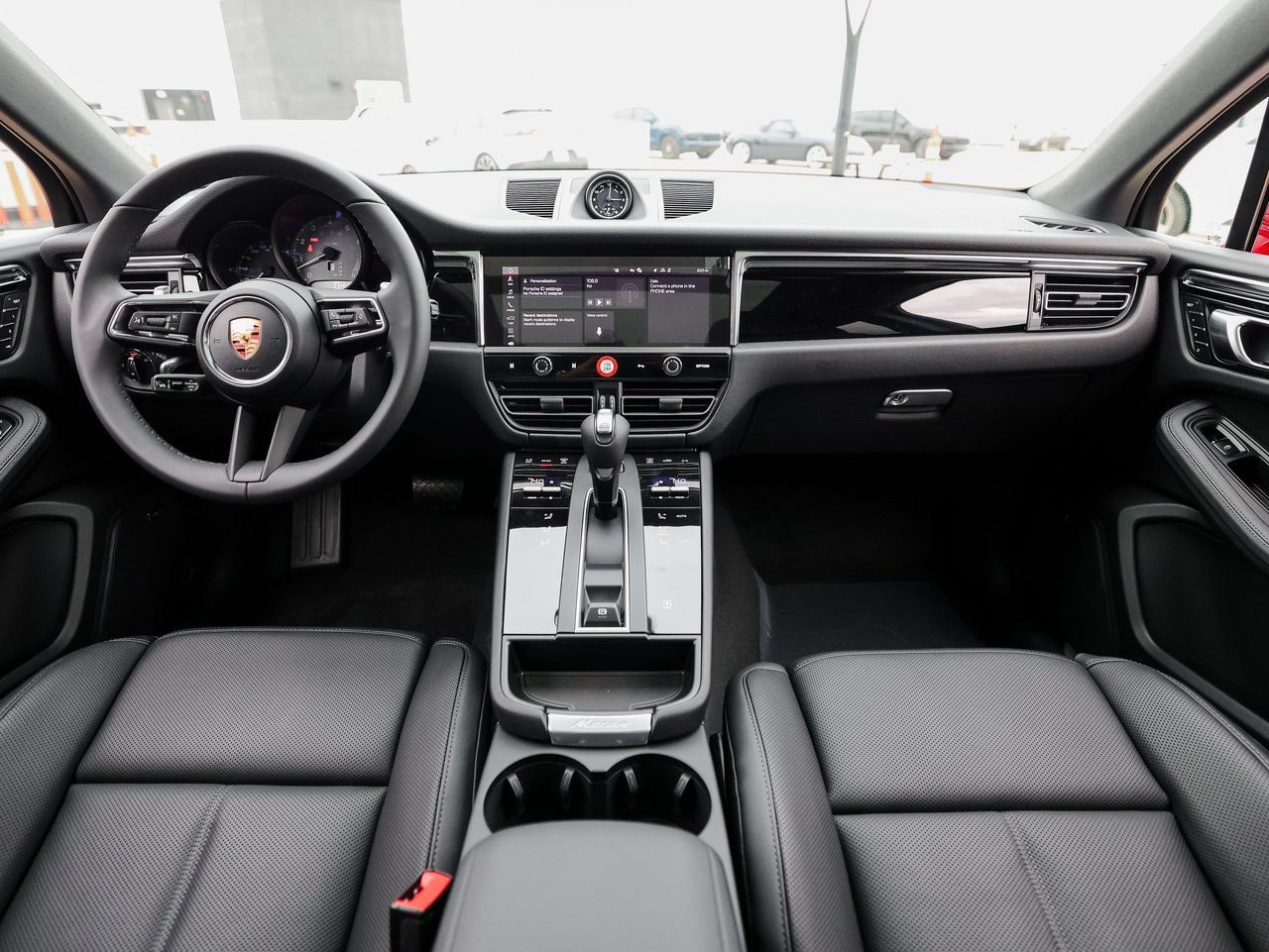 Certified 2026 Porsche Macan S AWD/4WD image 25
