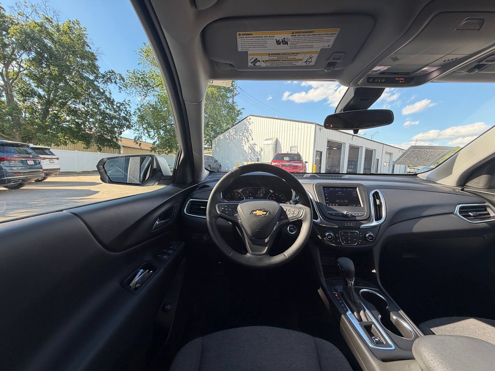 Used 2024 Chevrolet Equinox LT w/ LPO, Floor Liner Package FWD image 2