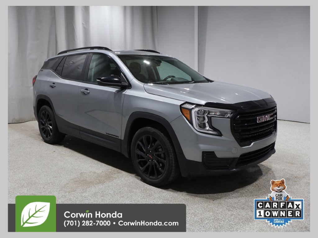 Used 2024 GMC Terrain SLE w/ Driver Convenience Package