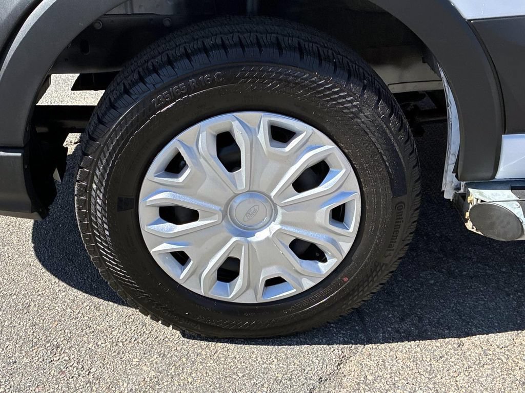 Used 2025 Ford Transit 250 Low Roof w/ Exterior Upgrade Package RWD image 17