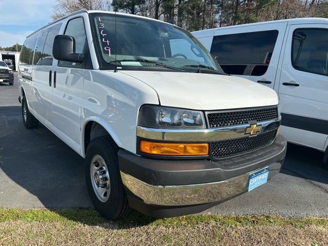 Certified 2024 Chevrolet Express 3500 LT w/ LT Preferred Equipment Group image 3
