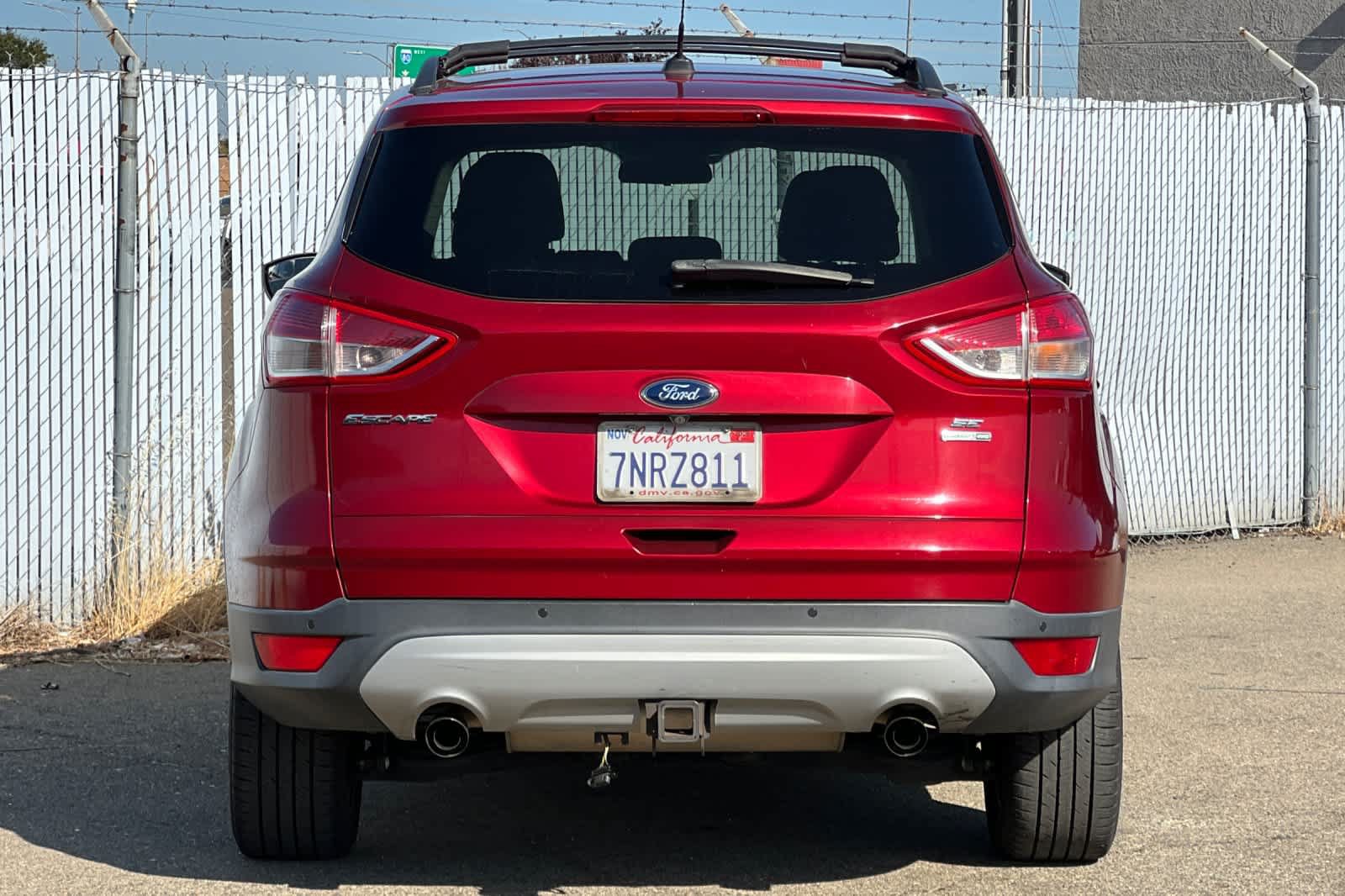Used 2015 Ford Escape SE w/ Equipment Group 201A AWD/4WD image 4
