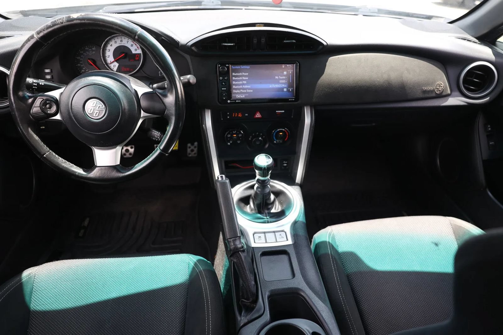 Used 2017 Toyota 86 RWD image 2