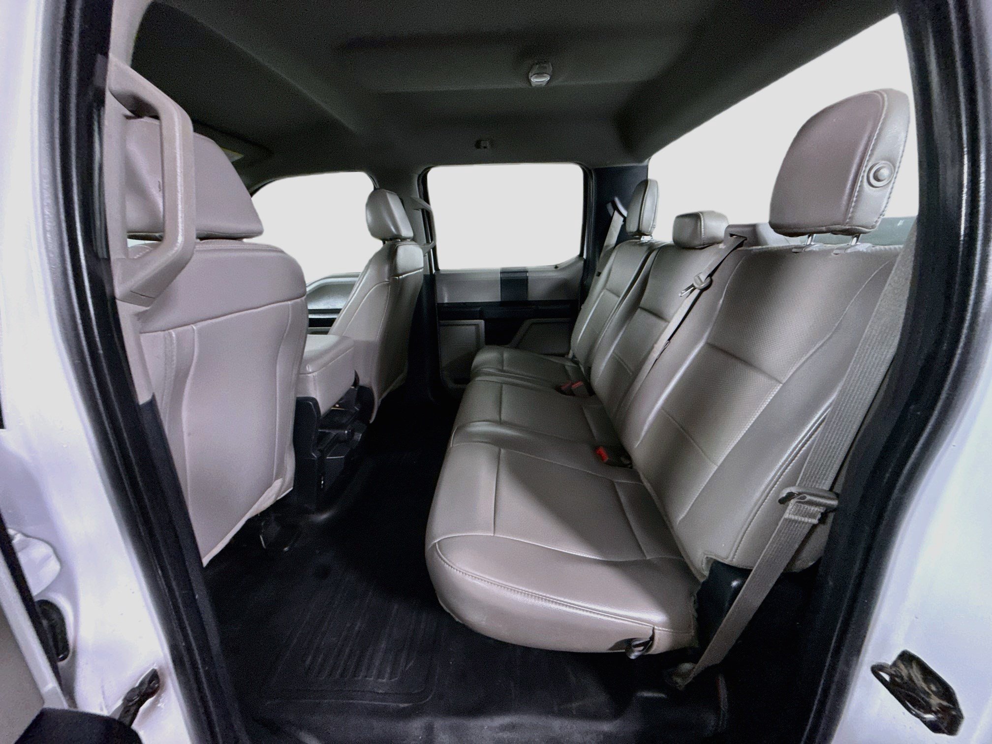 Used 2019 Ford F150 XL w/ Equipment Group 101A Mid AWD/4WD image 23