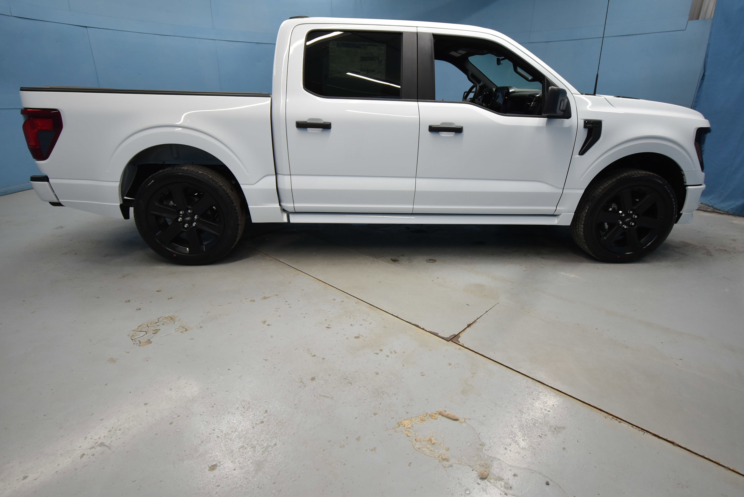 New 2026 Ford F150 STX w/ F-150 LOBO Package AWD/4WD image 36
