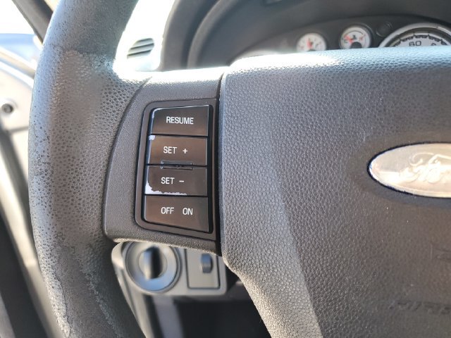 Used 2008 Ford Focus SES FWD image 22