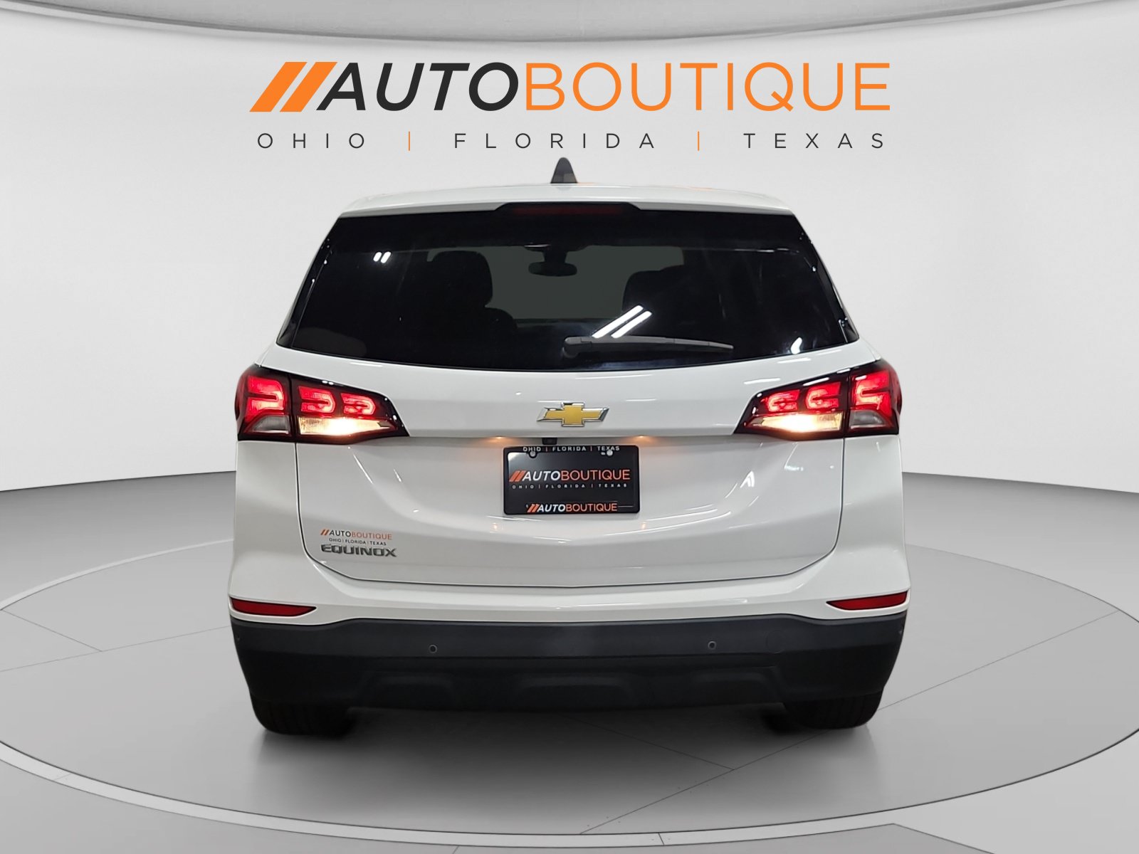 Used 2023 Chevrolet Equinox LS FWD image 4