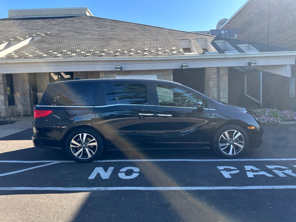 Used 2022 Honda Odyssey Touring image 5