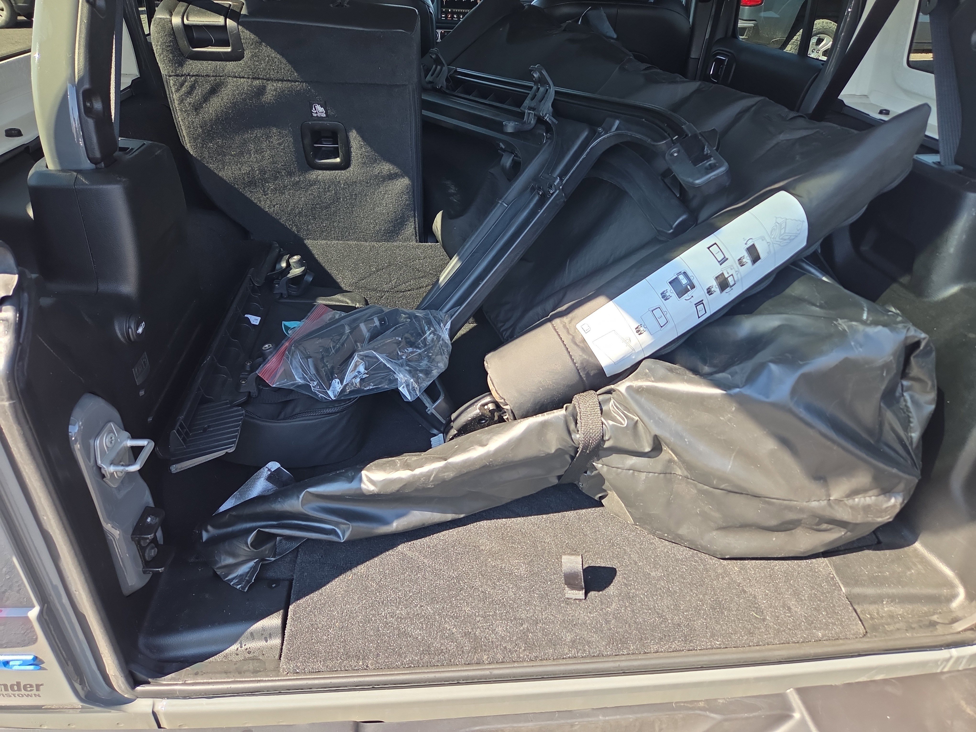 Used 2023 Jeep Wrangler Sahara w/ Dual Top Group image 5