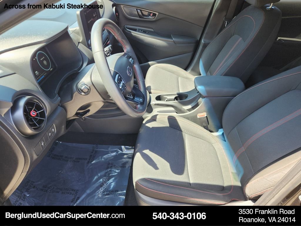 Used 2022 Hyundai Kona N Line image 11