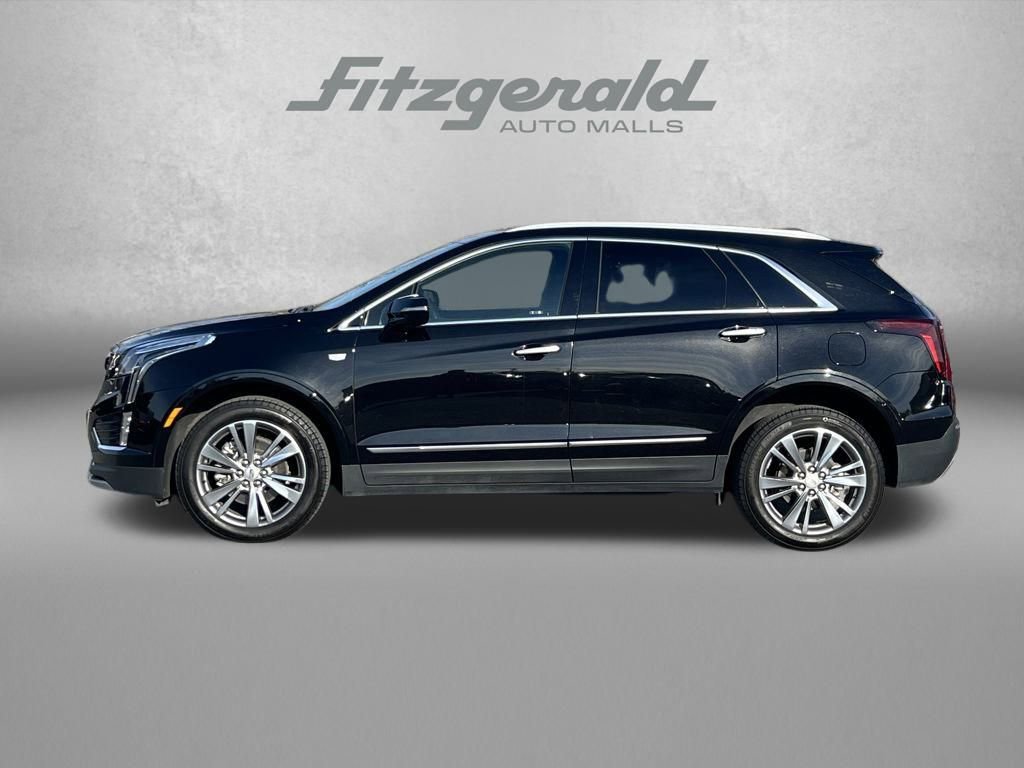 Certified 2025 Cadillac XT5 Premium Luxury image 3