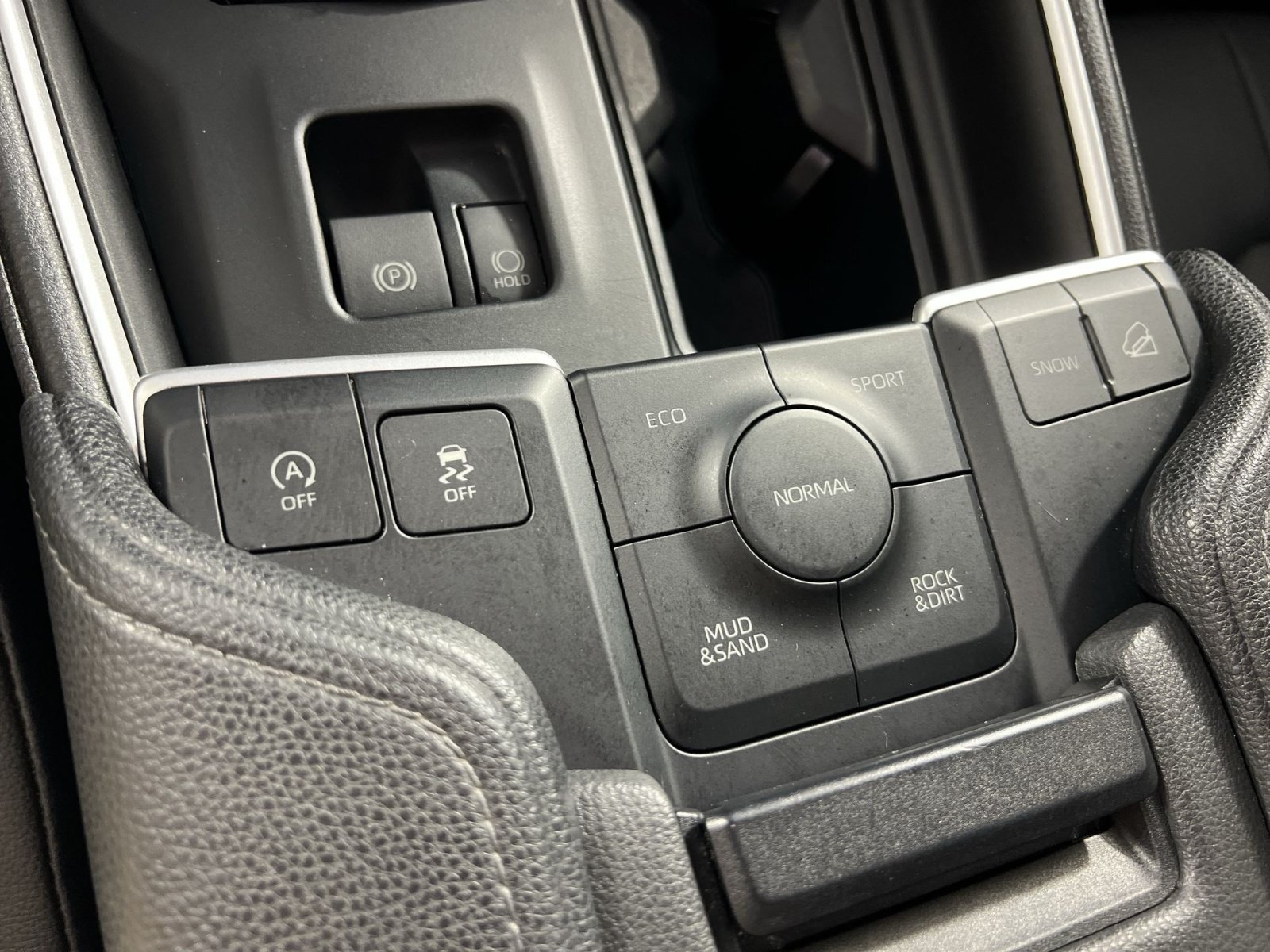 Used 2025 Toyota Grand Highlander AWD image 33