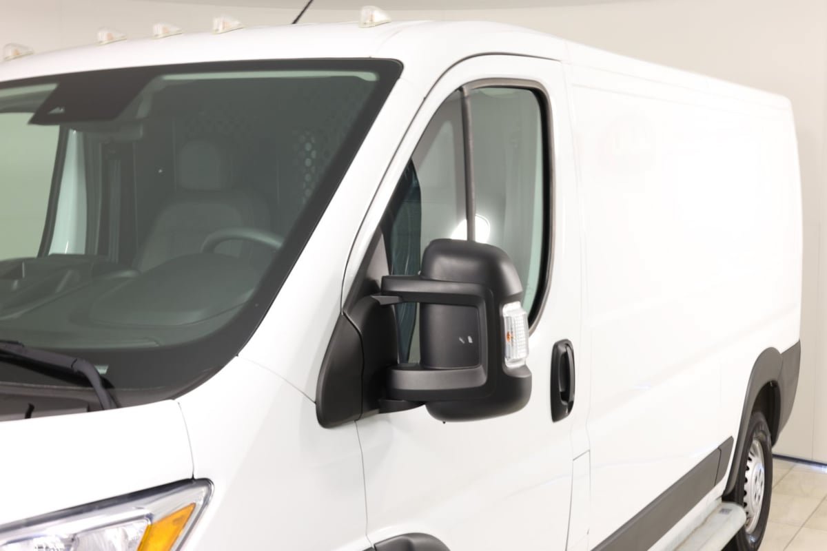 Used 2025 RAM ProMaster 2500 w/ U-Haul Equipment Group FWD image 29