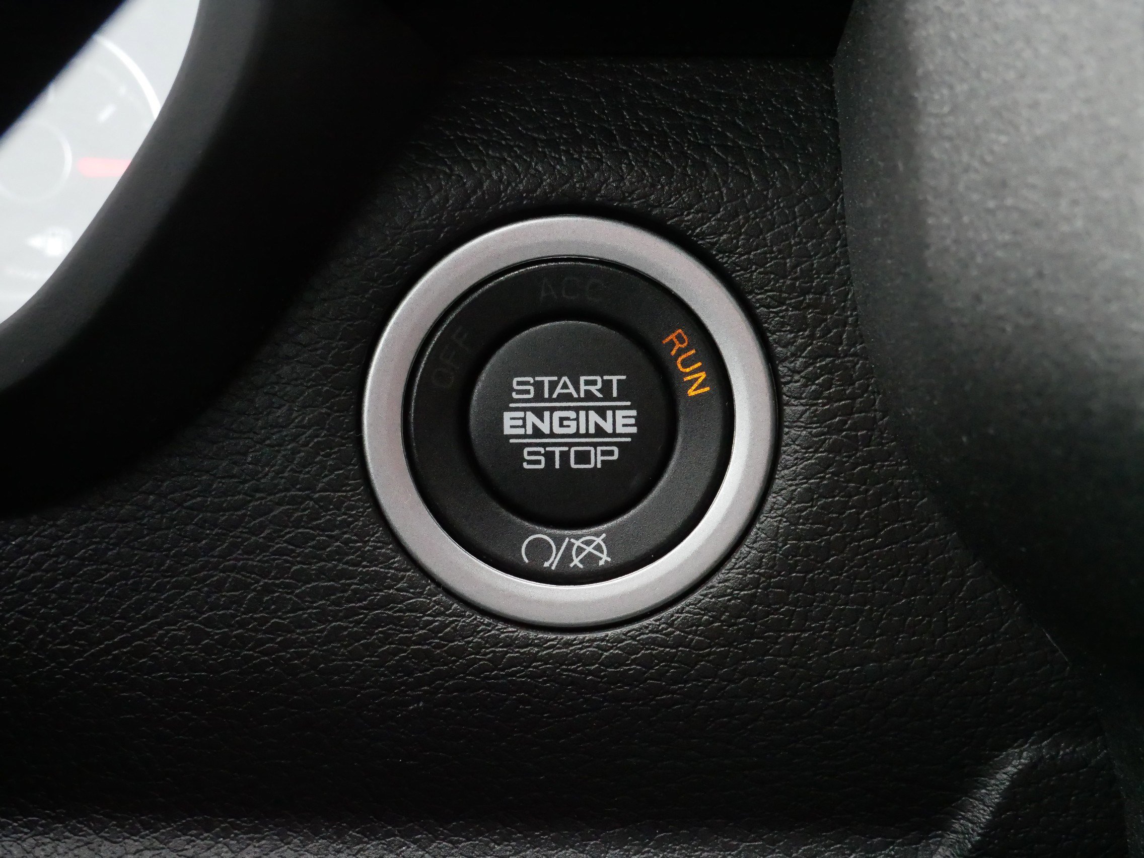 Used 2024 RAM 3500 Tradesman w/ Chrome Appearance Group image 31