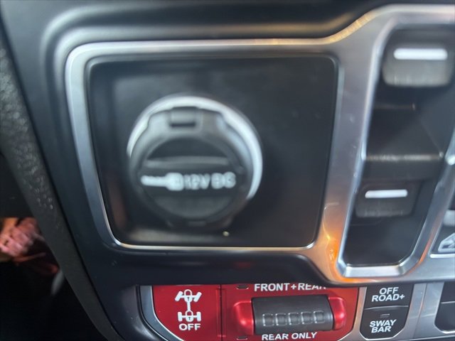 Used 2024 Jeep Wrangler Unlimited Rubicon 4xe image 41