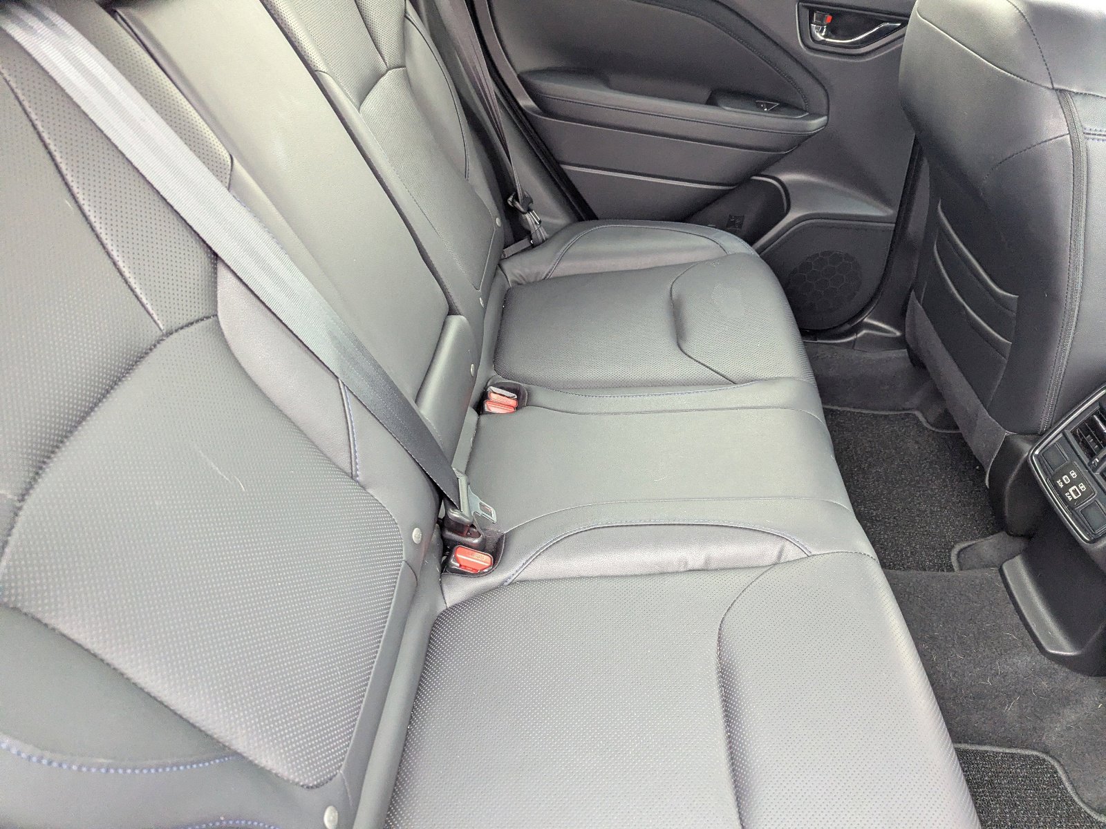 Certified 2025 Subaru Forester Limited image 13