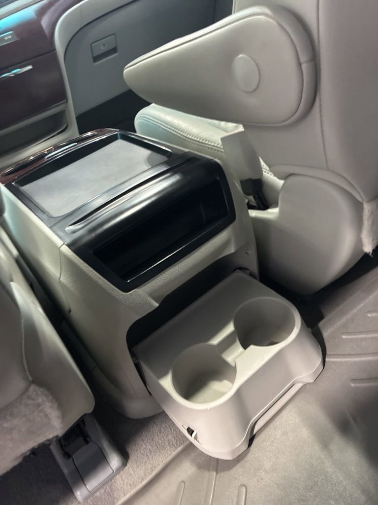Used 2011 Toyota Sienna XLE image 25