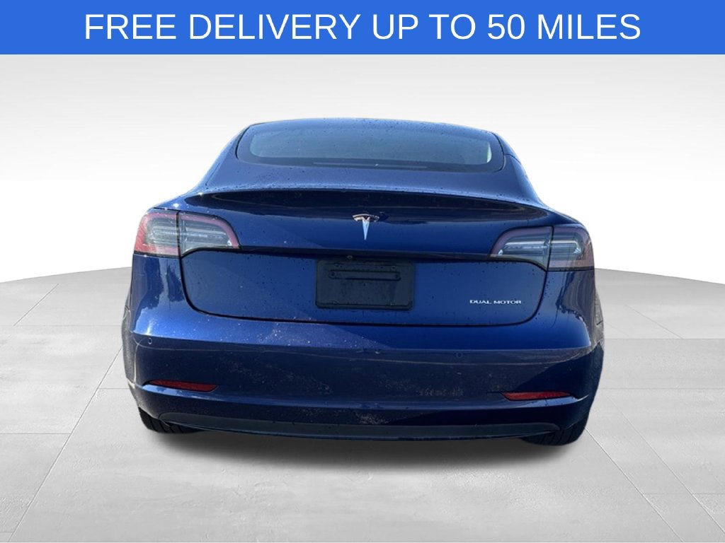 Used 2022 Tesla Model 3 Long Range AWD/4WD image 7