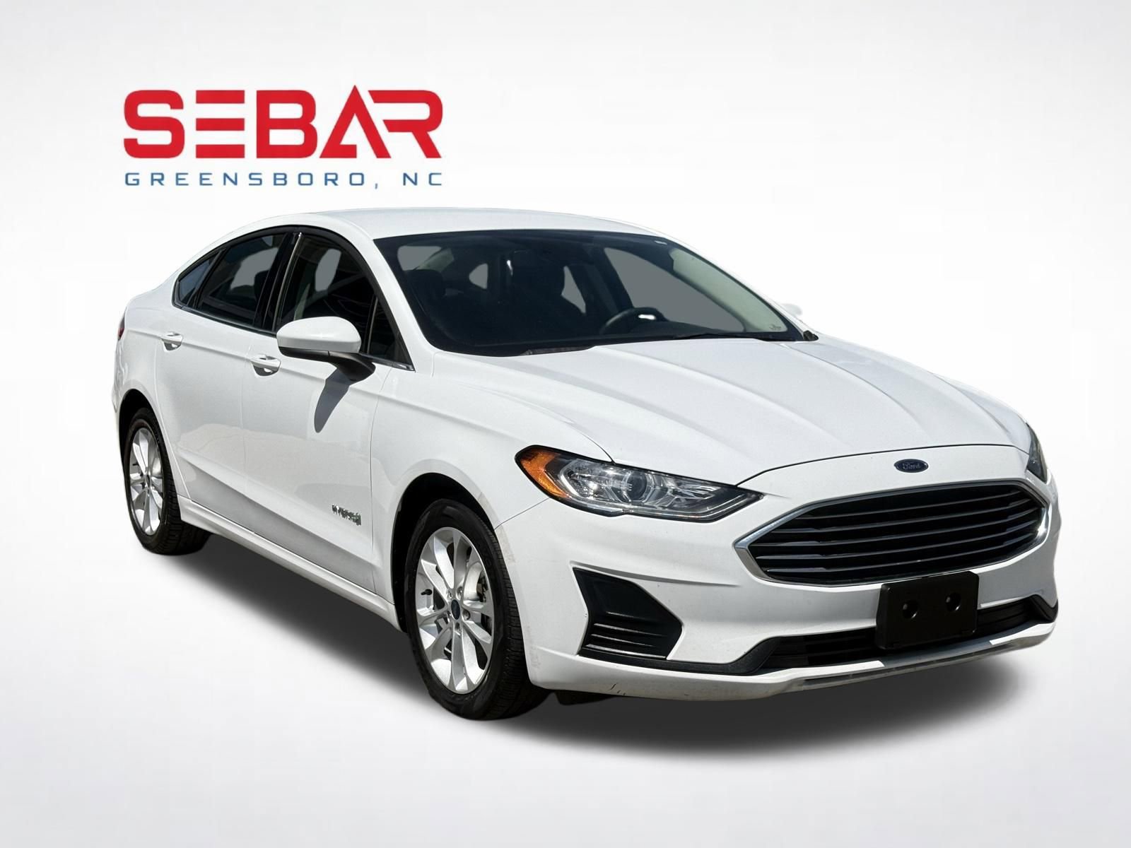 Used 2019 Ford Fusion SE FWD image 3