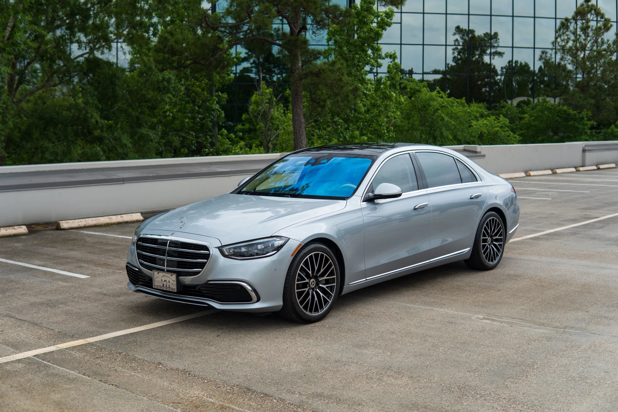 Used 2023 Mercedes-Benz S 580 4MATIC Sedan w/ Warmth & Comfort Package image 8