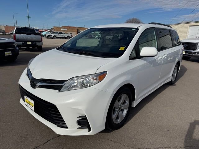 Used 2020 Toyota Sienna LE FWD image 7