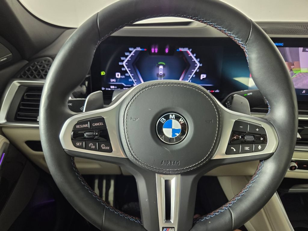 Used 2026 BMW X6 M60i AWD/4WD image 16
