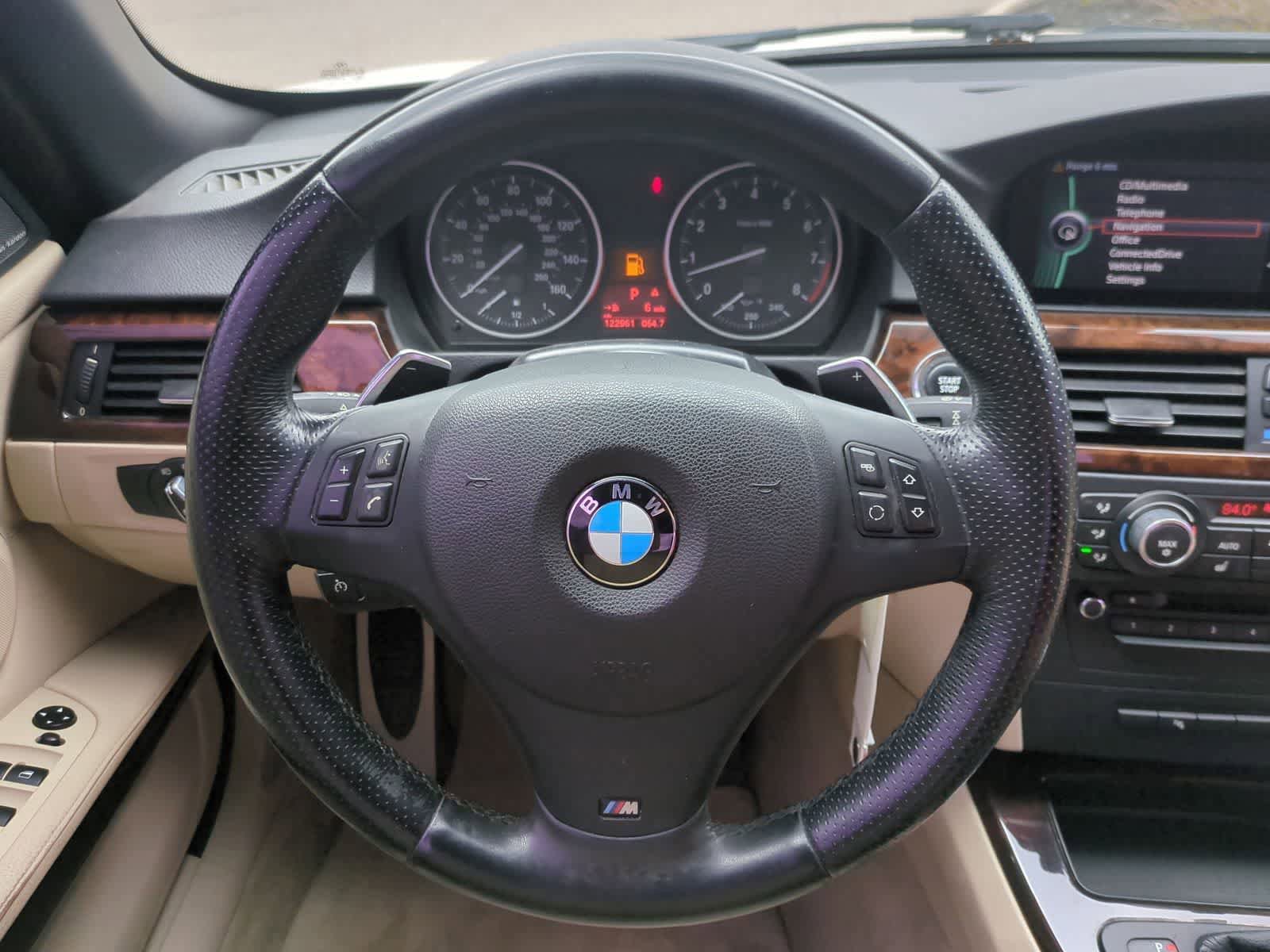 Used 2012 BMW 335i Convertible RWD image 21