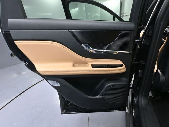 Used 2022 Lincoln Corsair Reserve w/ Equipment Group 201A image 42