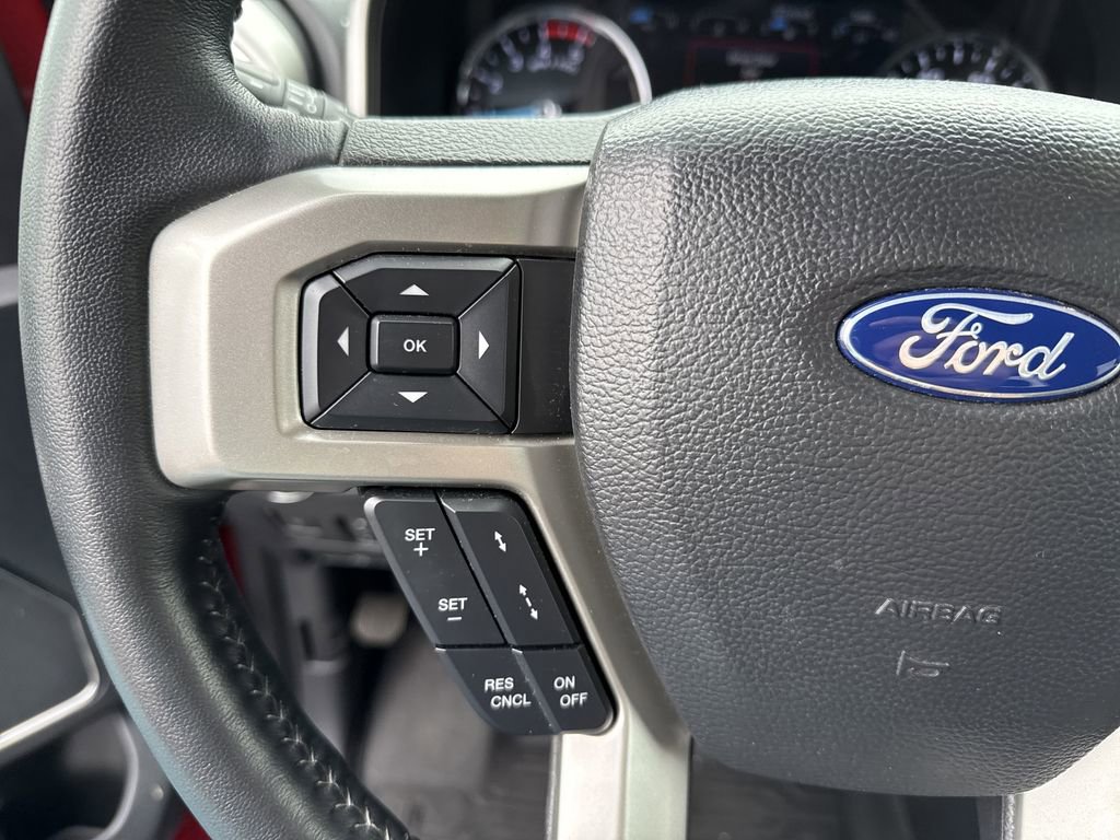 Used 2022 Ford F250 Lariat w/ Black Appearance Package image 23