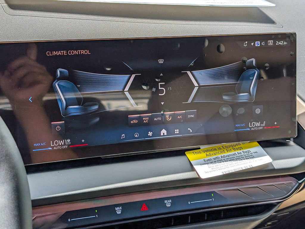 New 2025 BMW X3 xDrive30i w/ Convenience Package image 29