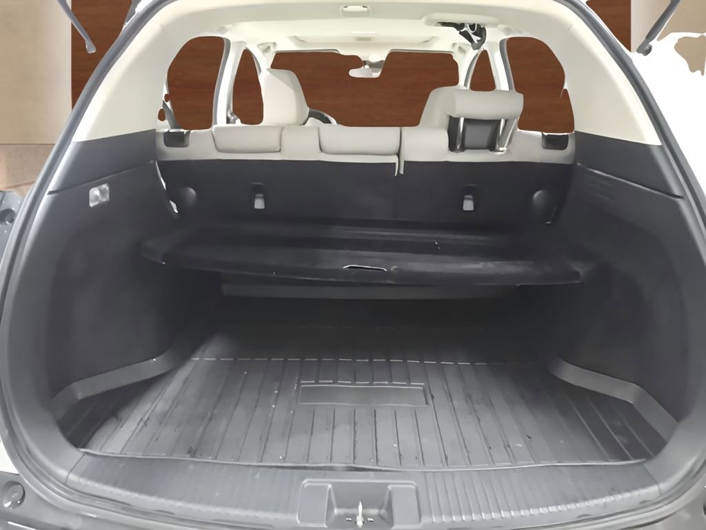Used 2019 Honda HR-V EX image 16