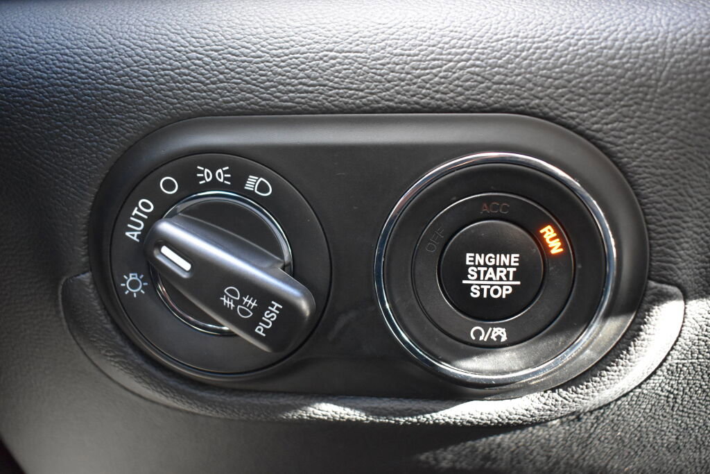 Used 2020 Maserati Levante 3.0L image 14