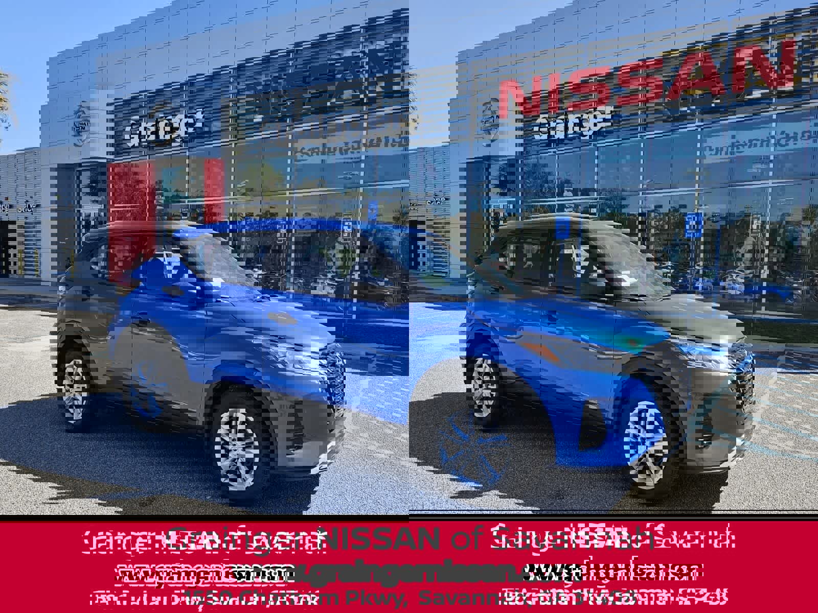 New 2025 Nissan Kicks Play S image 1