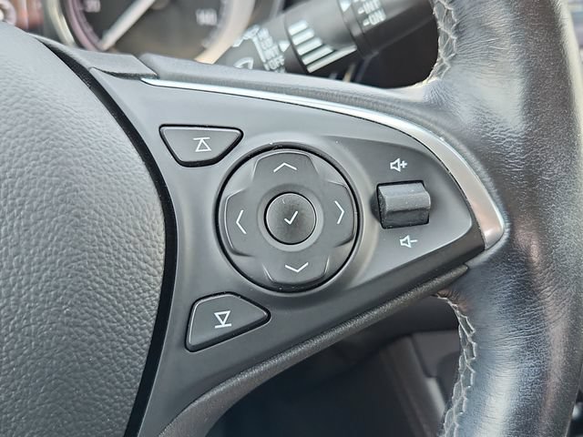 Used 2020 Buick Envision Essence FWD image 26