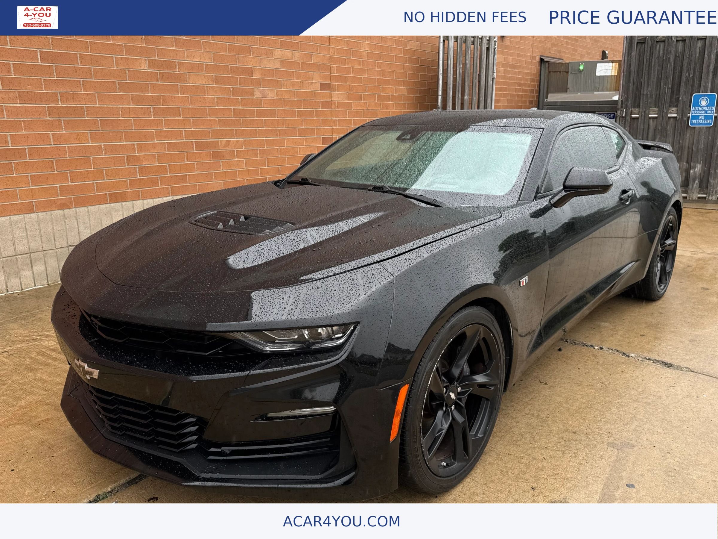 Used 2019 Chevrolet Camaro SS RWD image 1