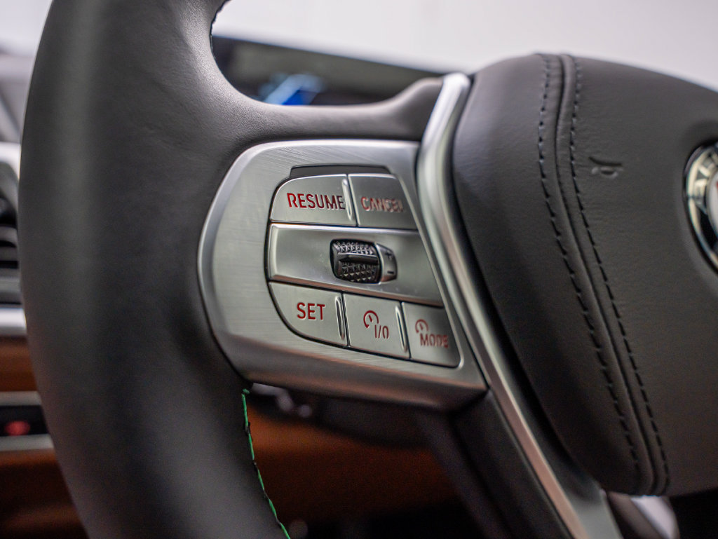 Used 2026 BMW ALPINA XB7 AWD/4WD image 35