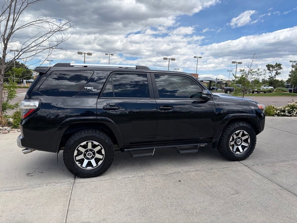 Used 2018 Toyota 4Runner TRD Off-Road Premium AWD/4WD image 14
