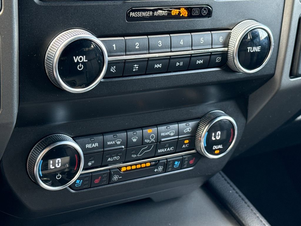 Used 2021 Ford Expedition Max XLT image 22