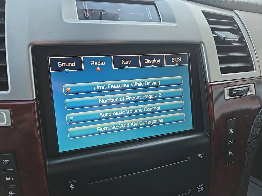 Used 2007 Cadillac Escalade EXT w/ Information Package image 63