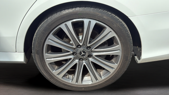 Used 2022 Mercedes-Benz E 350 Sedan image 33