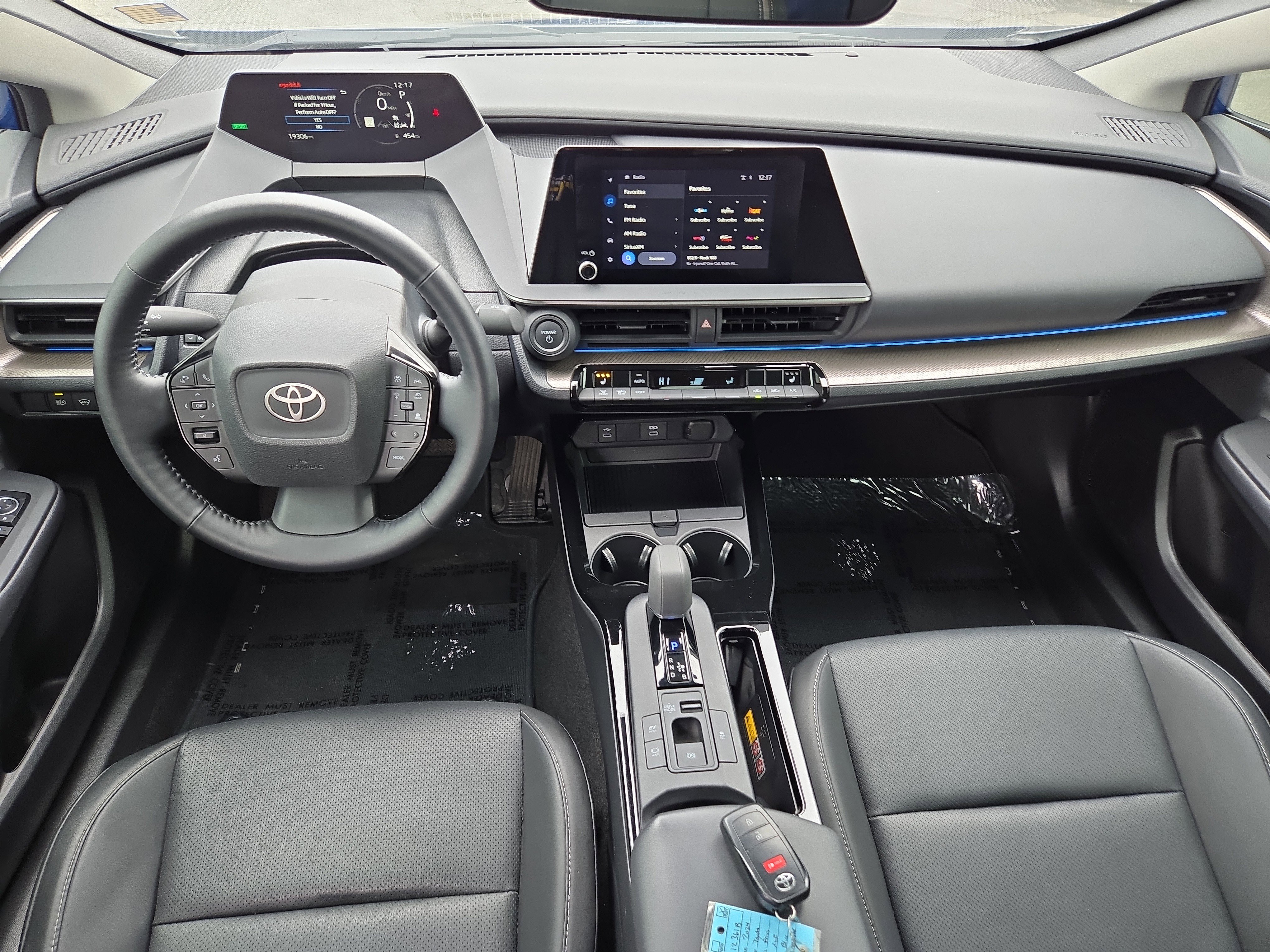 Used 2024 Toyota Prius XLE image 21