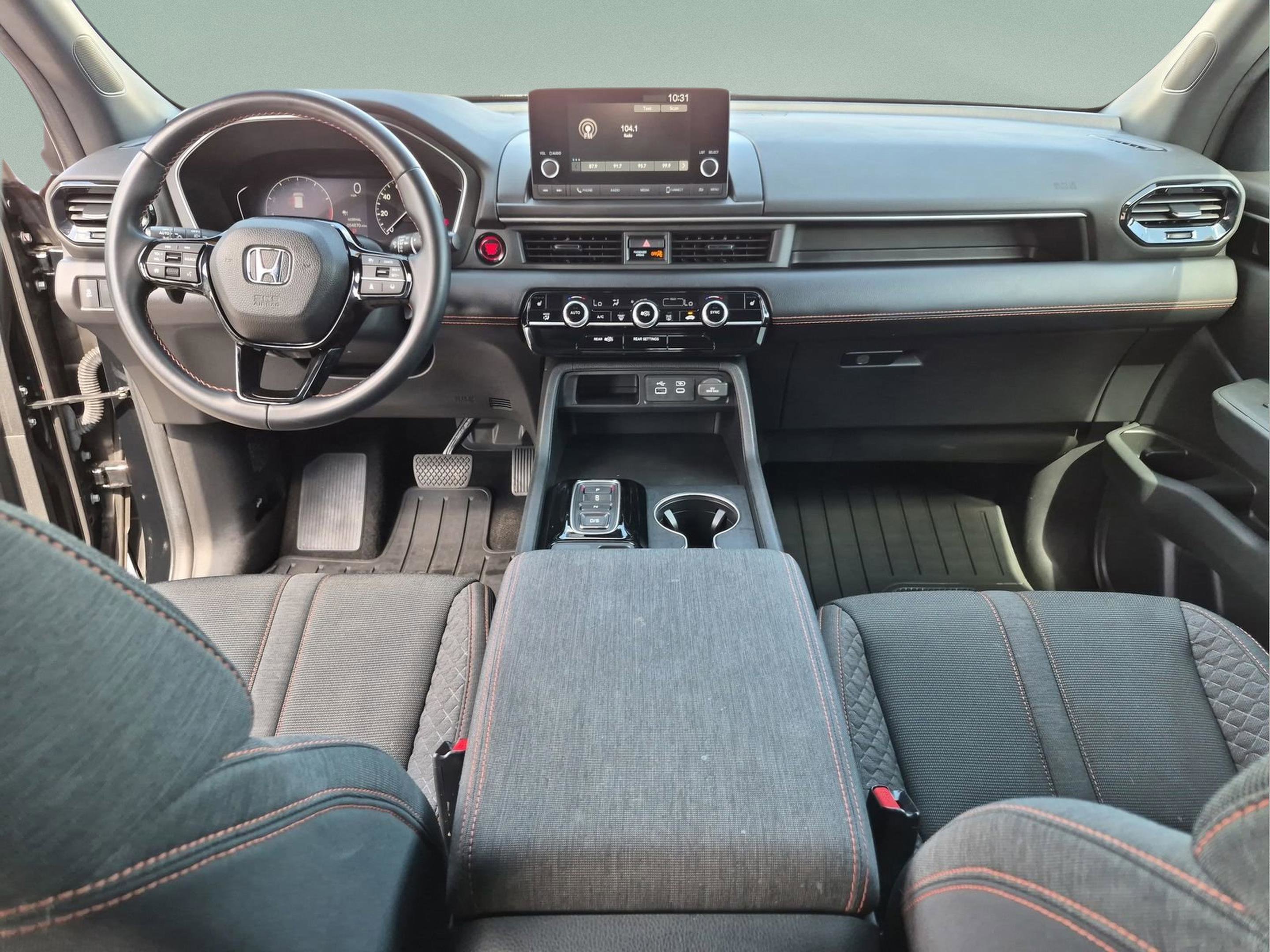 Certified 2023 Honda Pilot Sport image 28