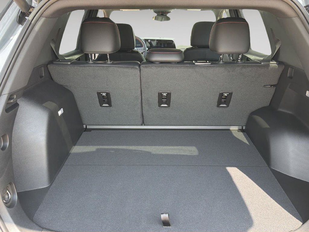 New 2026 Chevrolet Equinox RS w/ Convenience Package III FWD image 14